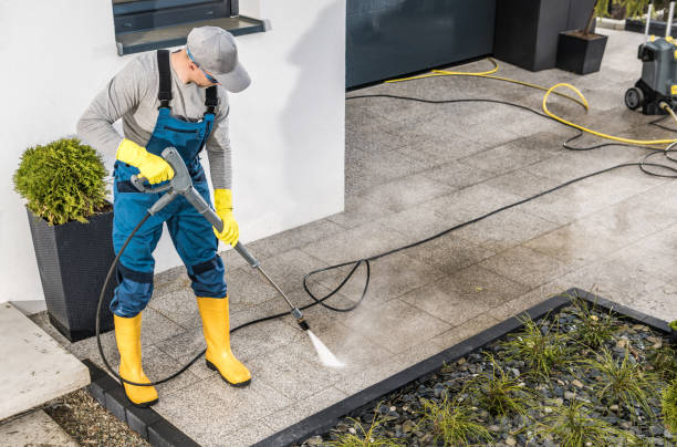 Best Garage Pressure Washing  in , CO